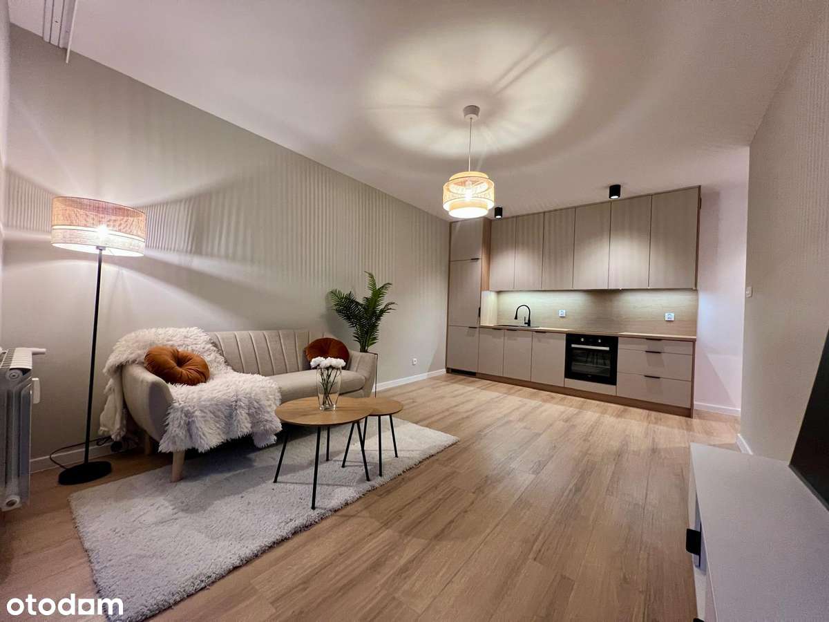 Gotowe Do Wprowadzenia| Po Generalnym Remoncie | W Centrum - Pełny obrazek: 2/8