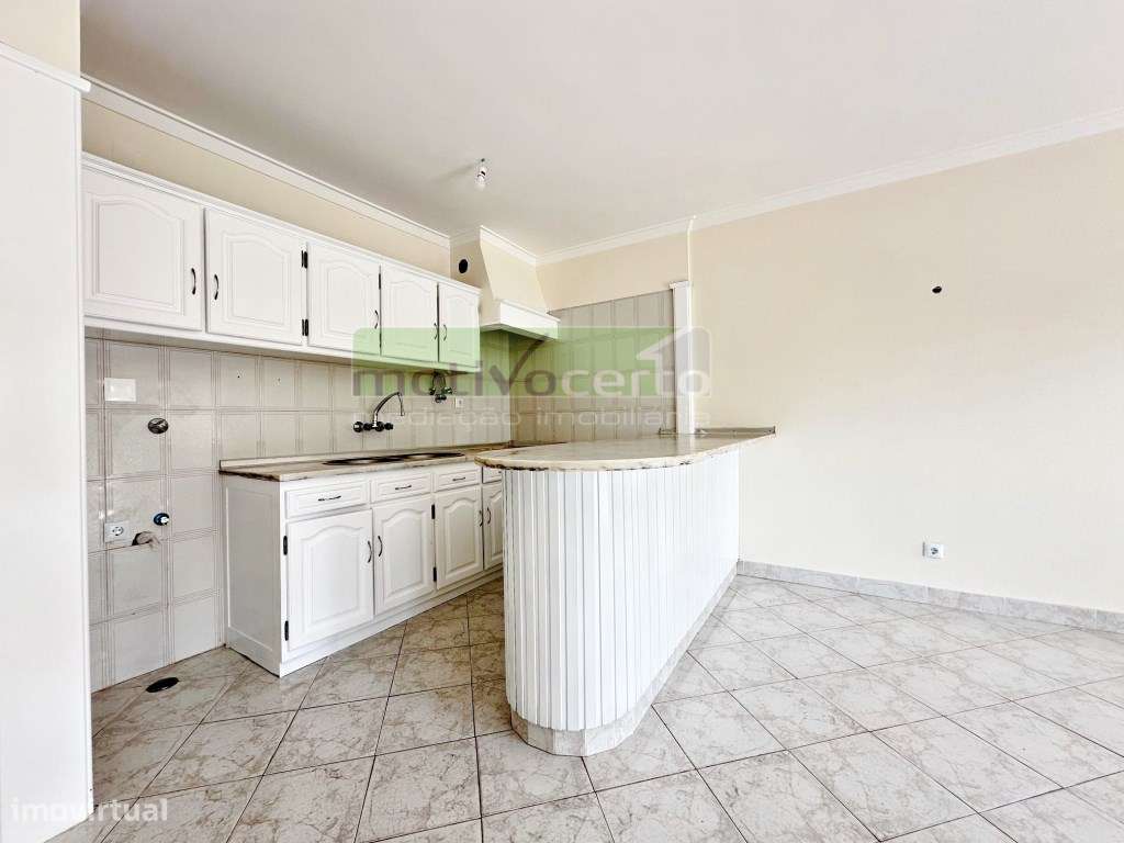 T1 com Varanda e Parqueamento. Vista para a Praia do Magoito-8