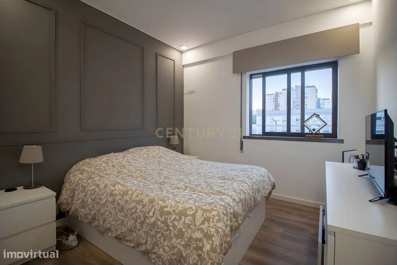 Apartamento T1 em Corroios, Seixal - Oportunidade Única!-6