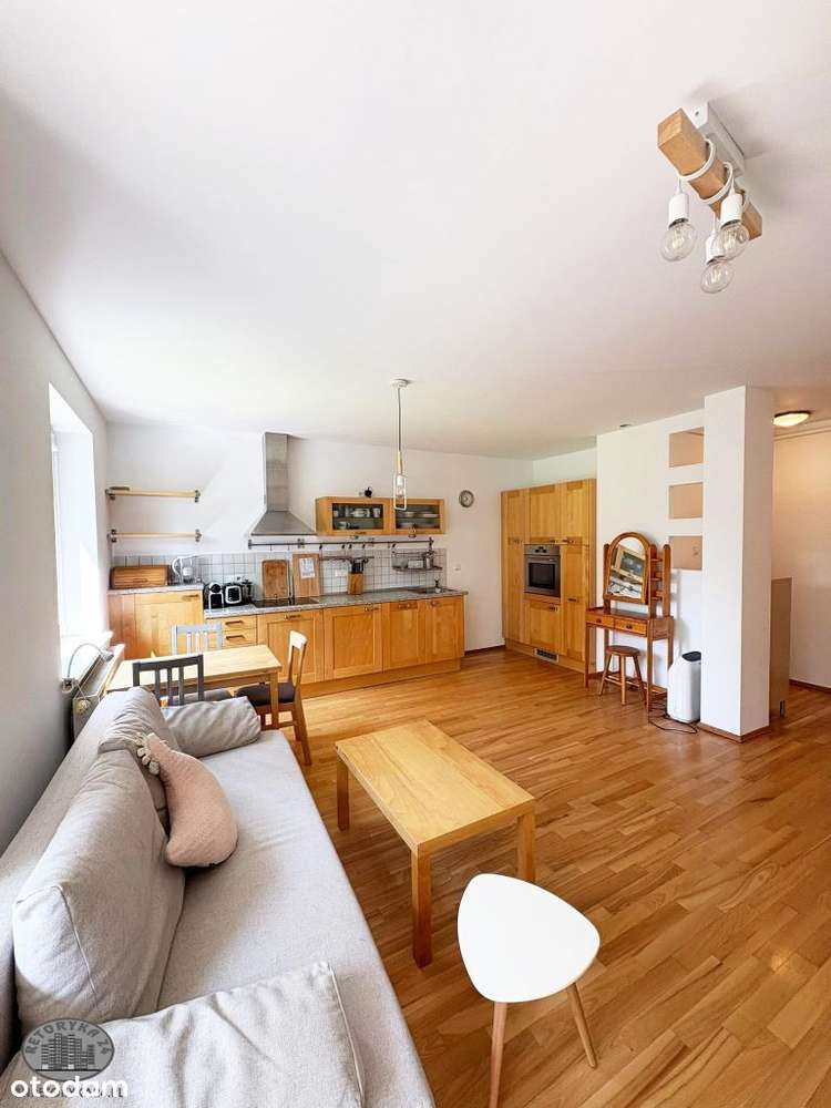 Lea - Kameralny Bud-Garaż-3