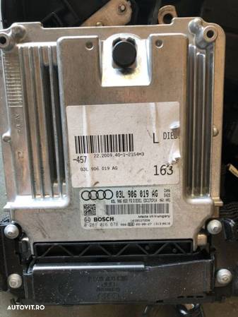 Calculator motor ECU Audi A6 4F facelift - 1