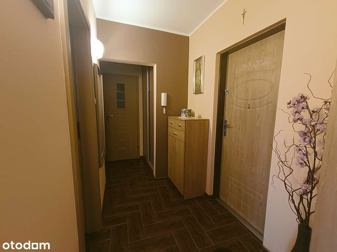 2 pokoje os.Lecha super lokalizacja 1 piętro-18