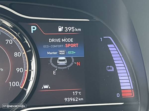 Hyundai Kauai EV 64kWh Premium+LED - 35
