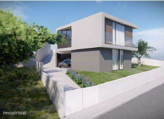 Terreno de Gaveto 352 m² com Projeto Aprovado no Centro da Charneca da-5