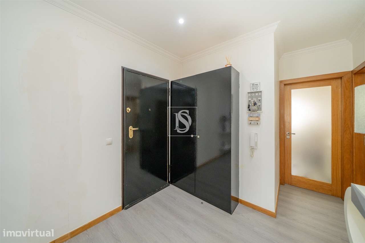 T2+1, Remodelado, com Garagem Fechada, a 1,2 km da Praia — Vila do Con-6