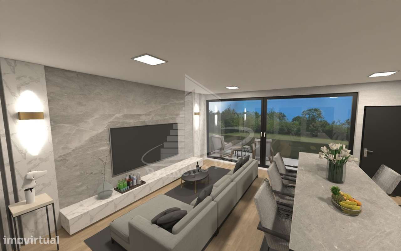 Gaveto em fase avançada de construção-24