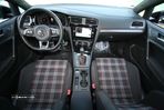 VW Golf 2.0 TSI GTI DSG Performance - 22