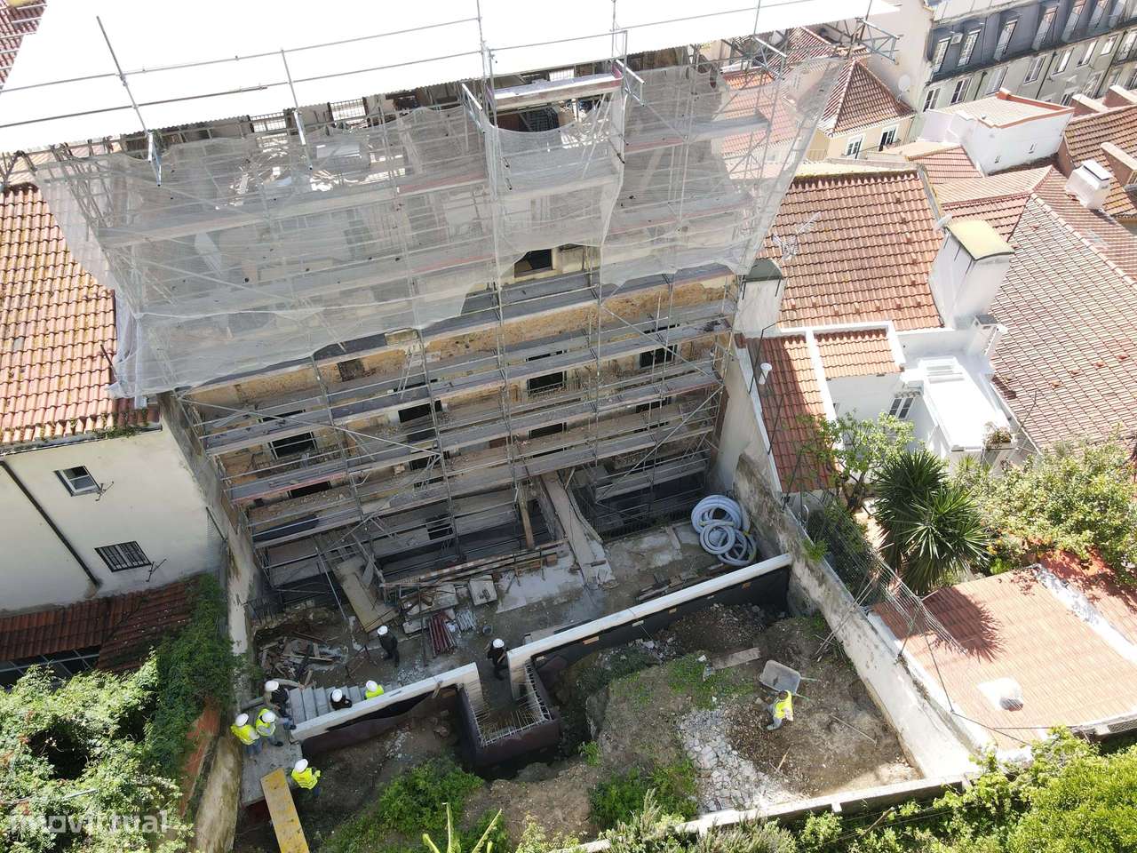 Apartamento T2 à venda na Graça – Lisboa | Terraço, Piscina - Grande imagem: 4/30