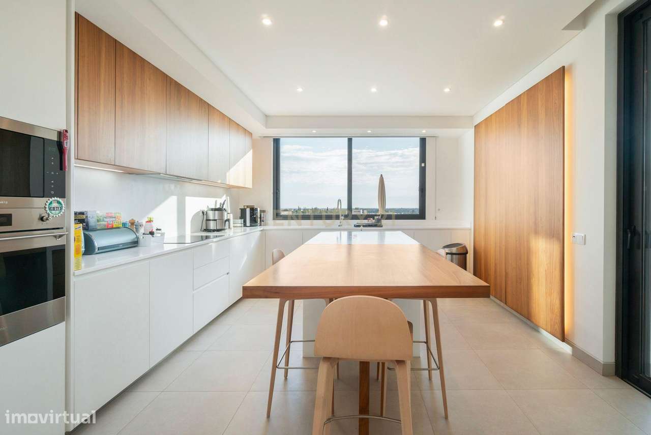 Exclusiva Moradia Contemporânea com Vistas Deslumbrantes para o Oceano - Grande imagem: 5/30