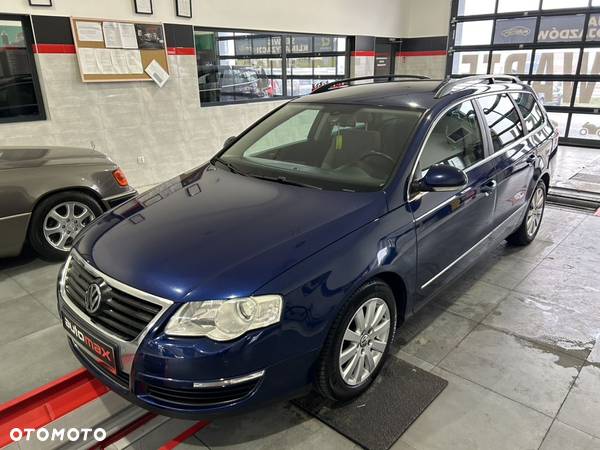 Volkswagen Passat - 2