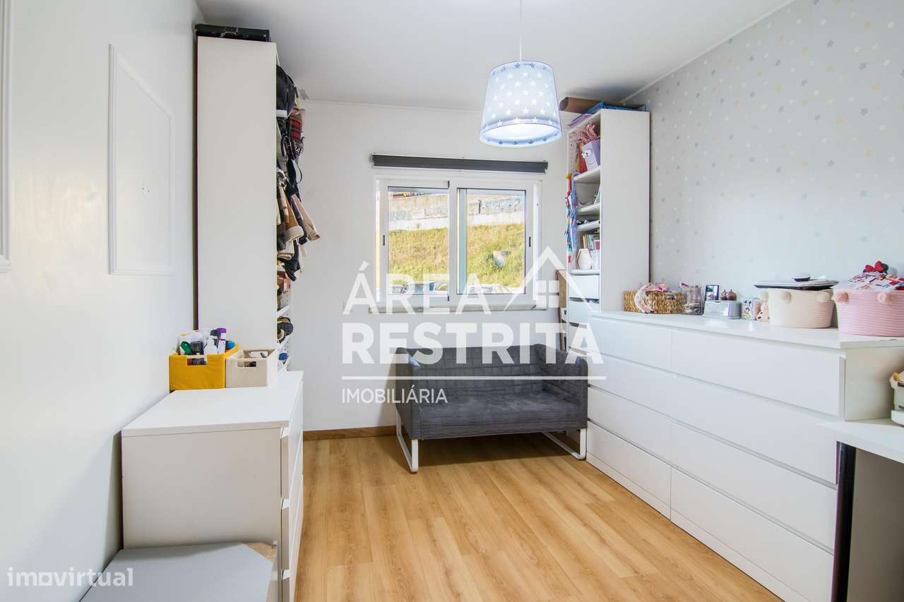 Apartamento T3 num Rc com vista Rio, em Alto do Seixalinho, Barreiro-27