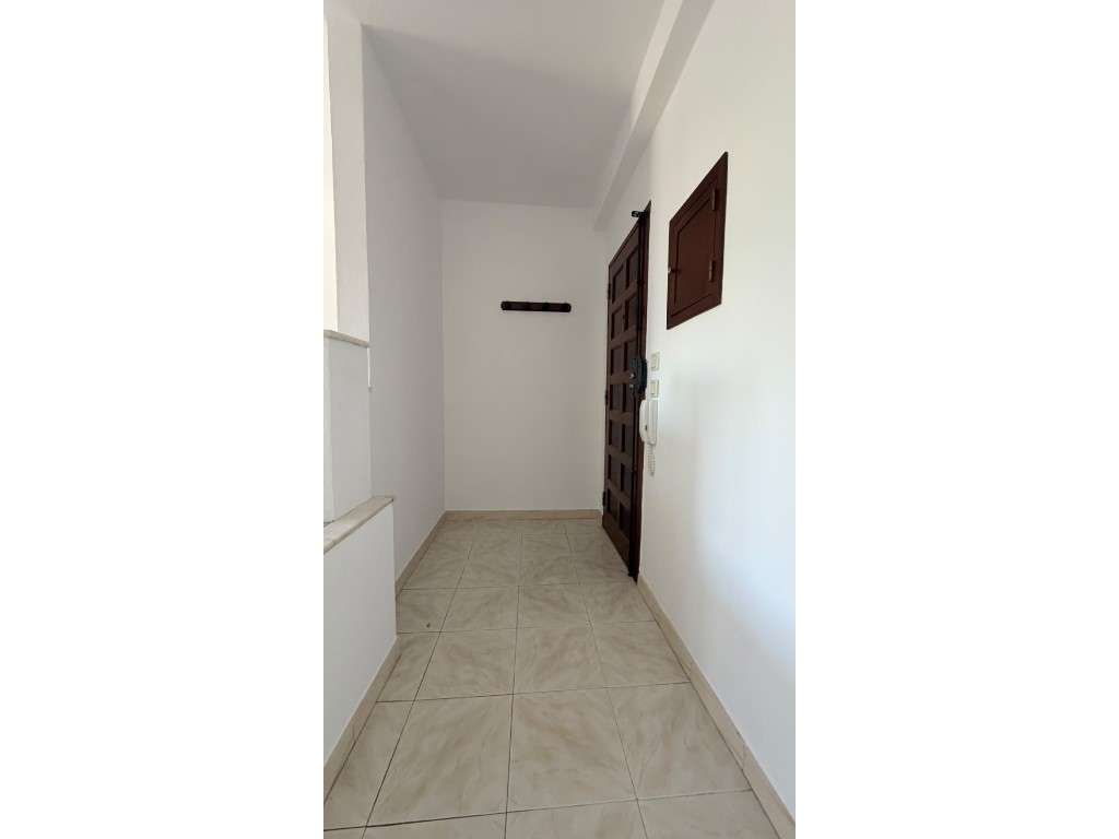 Apartamento T2 - Santo António da Charneca-15