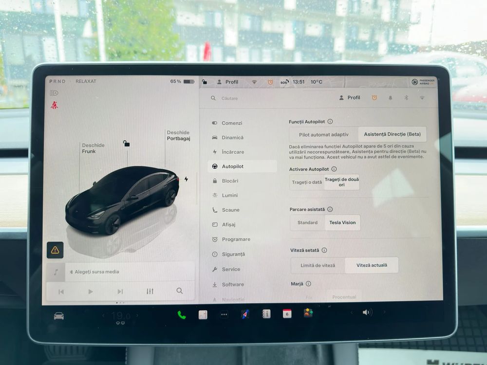 Tesla Model 3 Langstreckenbatterie Allradantrieb Dual Motor - 22