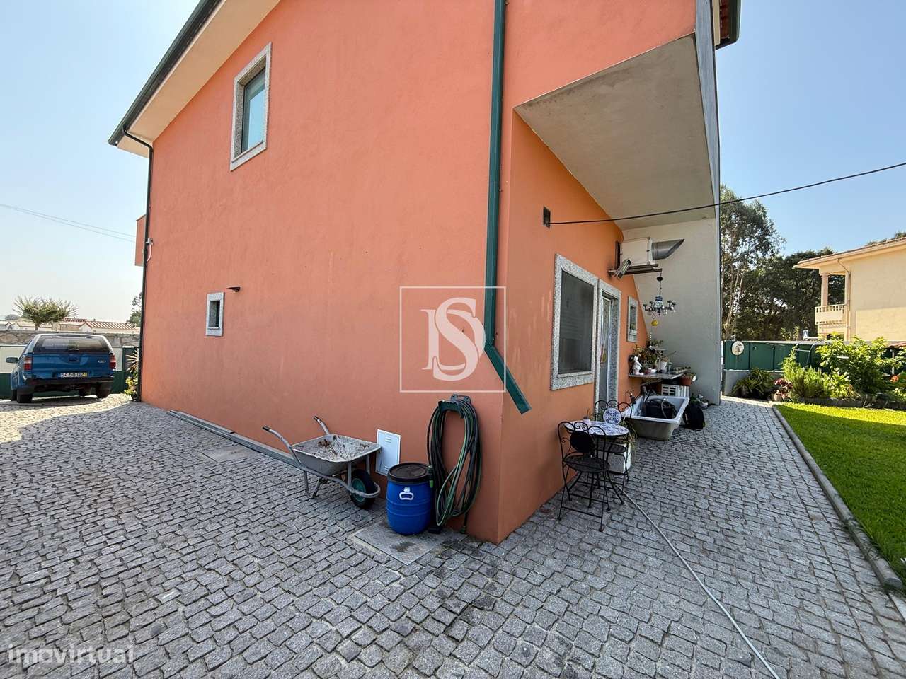 Moradia T3 + Espaço Comercial-15