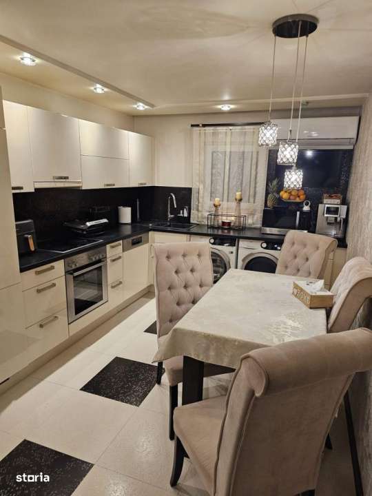 Apartament de vanzare – 3 camere, 74 mp utili, etaj 1 - Turnisor - Imagine principală: 3/8