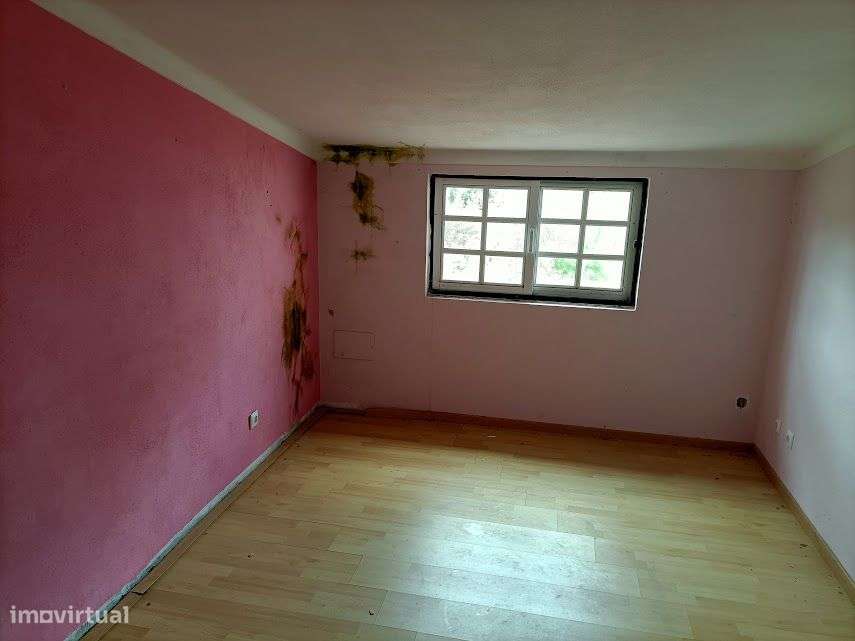 Moradia T2 Geminada com 2 Casas de Banho-20