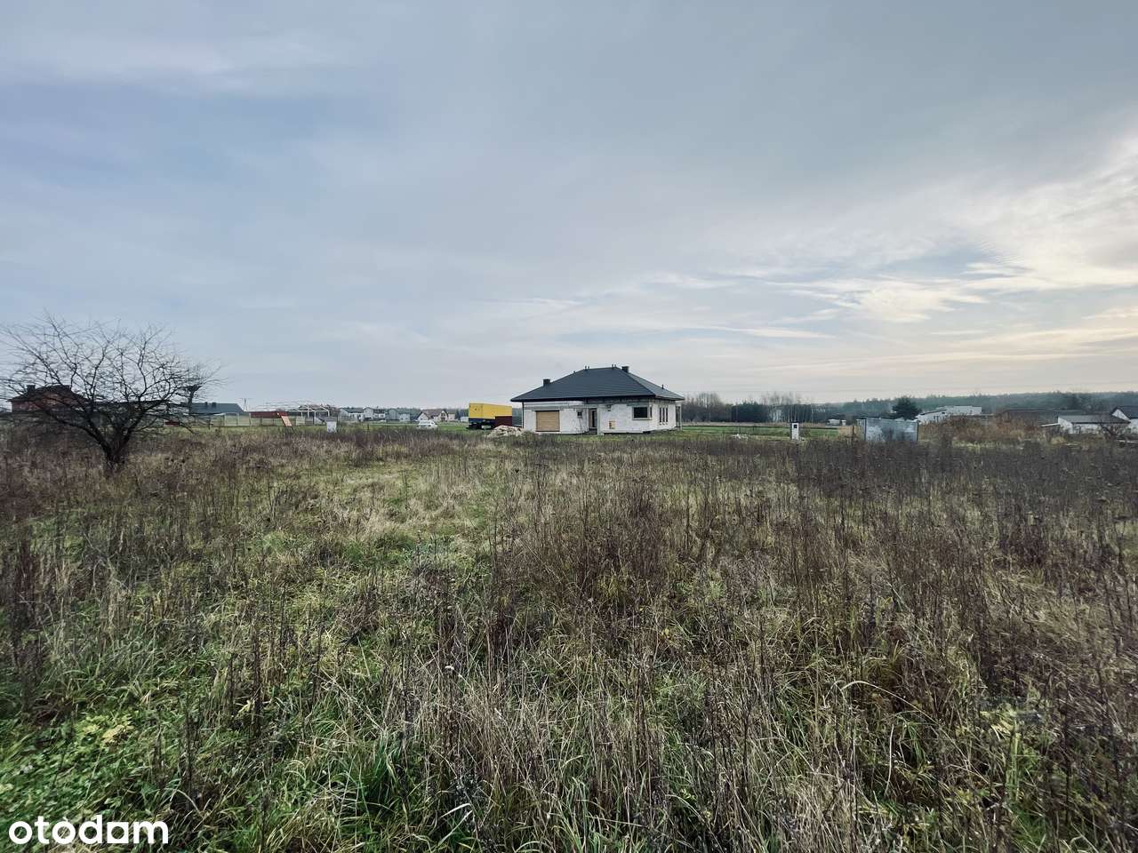 Prąd, woda, kanalizacja | Droga utwardzona | Prostokąt | Płaska | Park-14