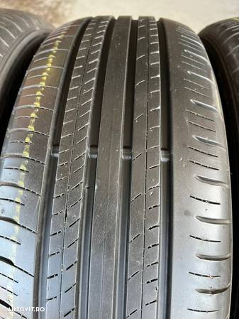 vând 4 anvelope 225/60/18 Dunlop de vară ca noi - 4