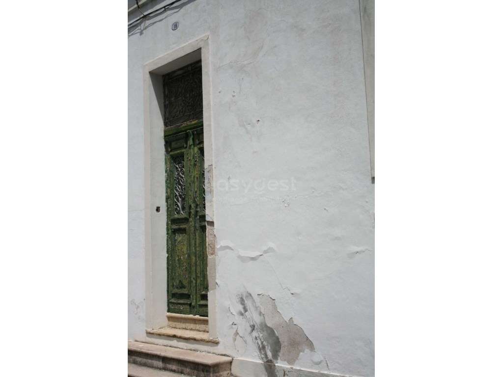 Empreendimento de 8 frações para requalificação - Grande imagem: 5/27