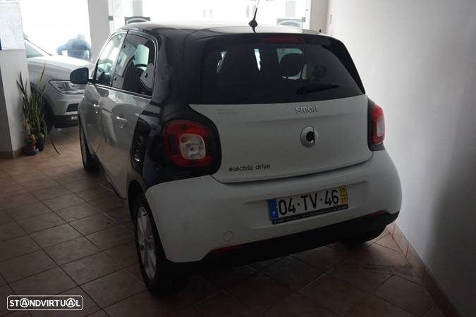 Smart ForFour Electric Drive Passion - 8