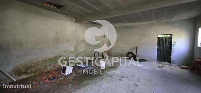 Oportunidade Única: Quinta para Habitação, Turismo ou Agricultura em M-48
