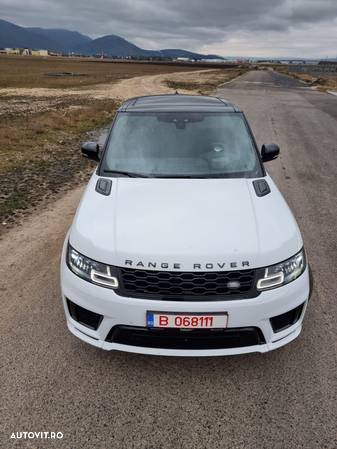 Land Rover Range Rover Sport 3.0 SDV6 HSE Dynamic - 3