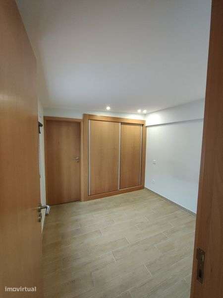 Alugo Moradia T1 Novo - Grande imagem: 4/6