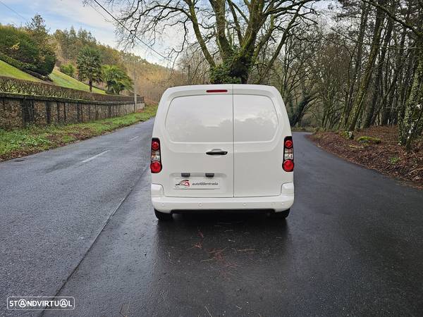 Peugeot partener 120CV - 13