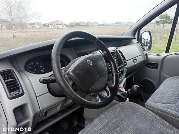 Renault Trafic - 11