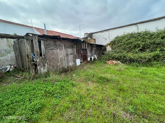 Prédio urbano sito em Benavente-14