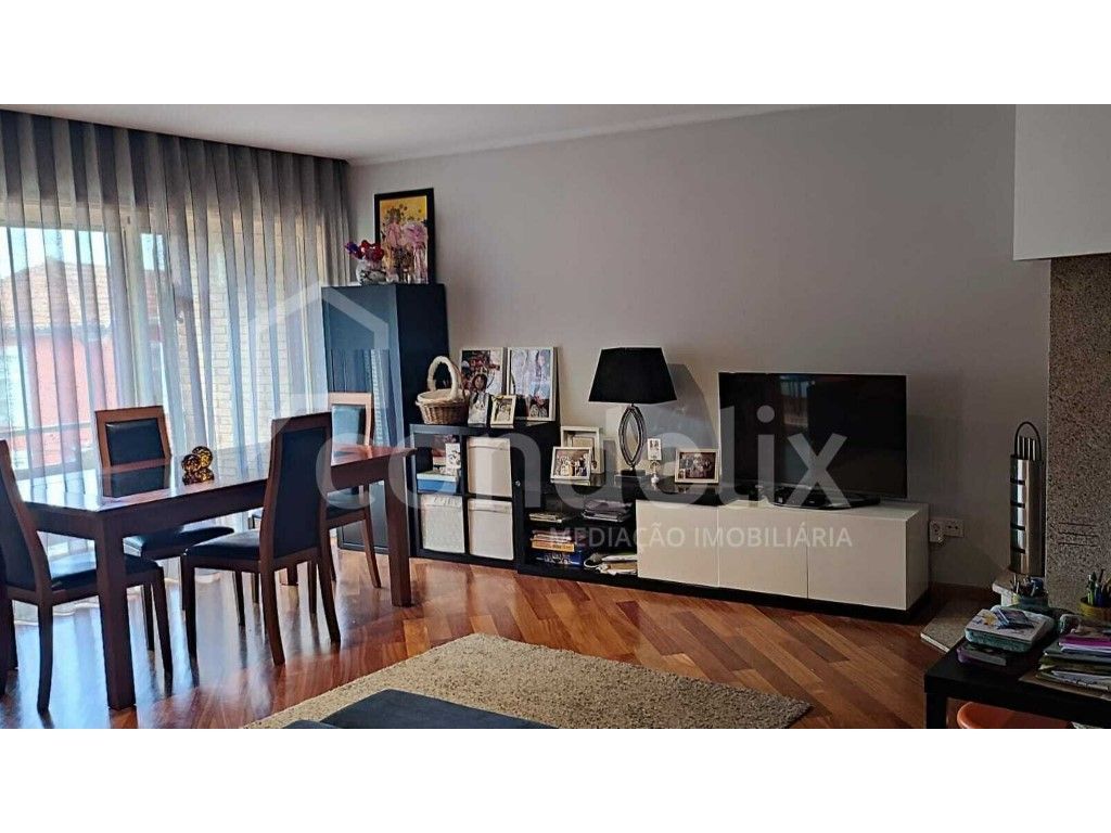 Apartamento T2 em Santa Marinha, Vila Nova de Gaia