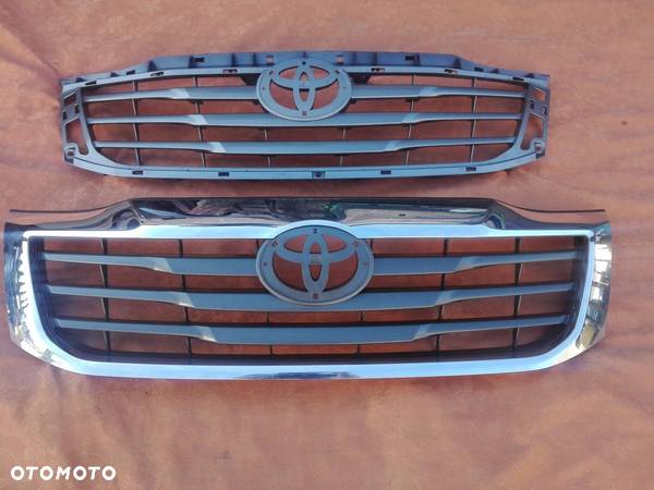 TOYOTA HILUX 12- 2012 GRILL ATRAPA CHŁODNICY - 1