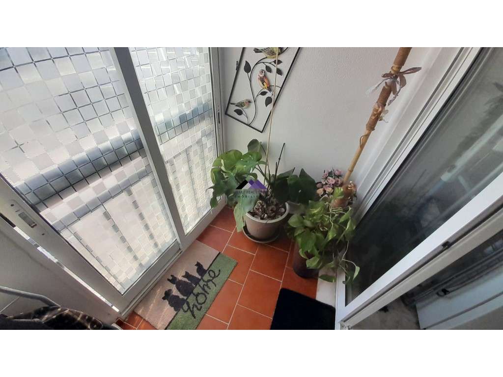 Apartamento T3 no Centro de Vila Real de Santo António-16