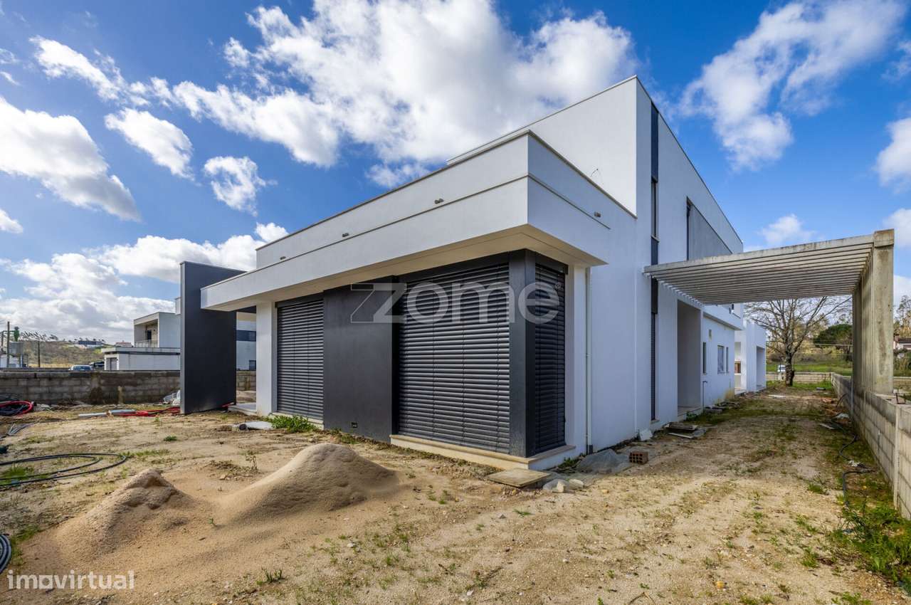 Moradia T3 - Leiria - Grande imagem: 3/37