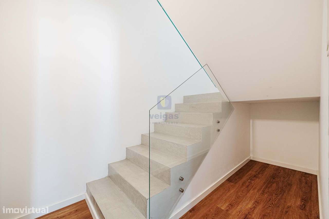 Moradia Isolada em Condominio-49