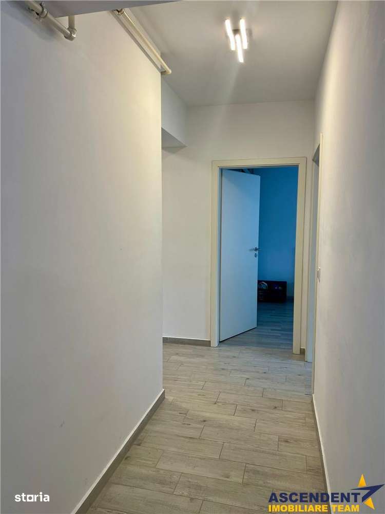 Apartament decomandat, zona Coresi, Tractorul, 2 locuri parcare, Braso - Imagine principală: 5/20