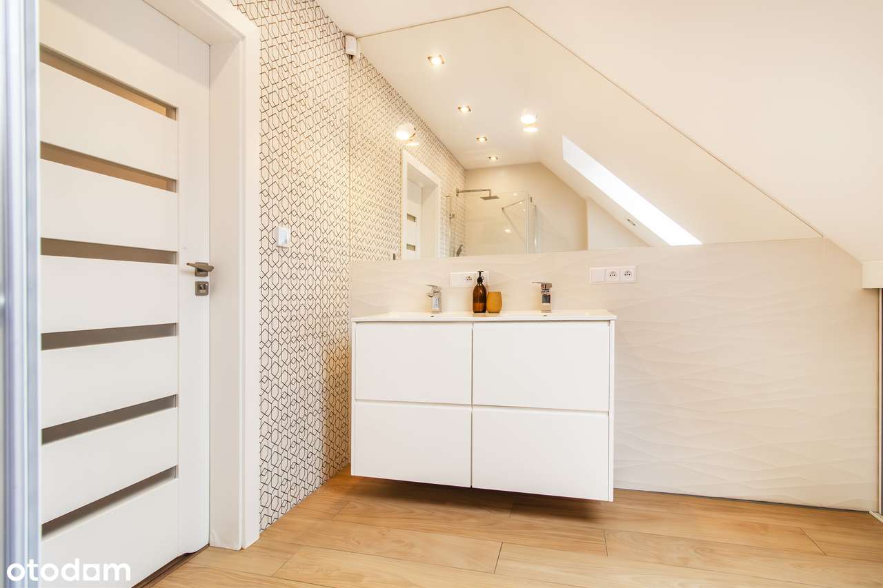 DOM  – LUBIESZÓW | 284 m² | 10 arów | Garaż 2-stanowiskowy-17