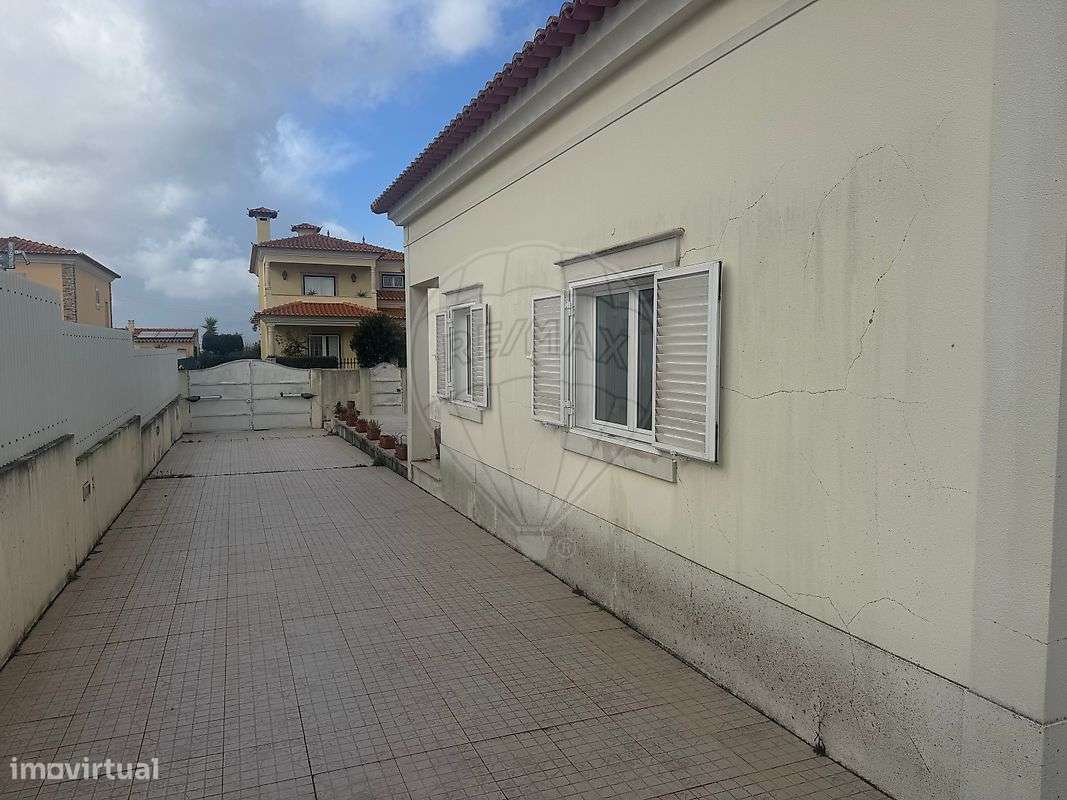 Moradia T4 para venda-15