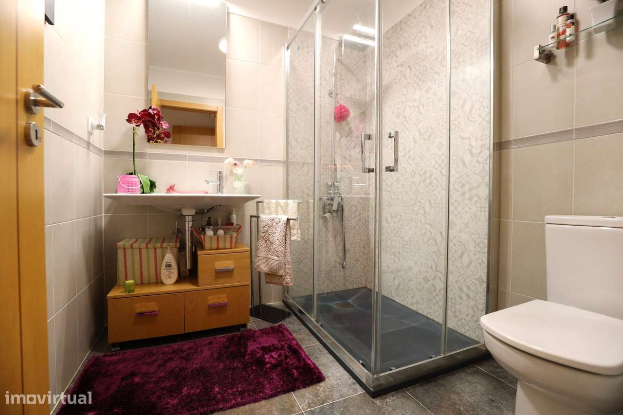 Apartamento T3  || Box 3 viaturas-33