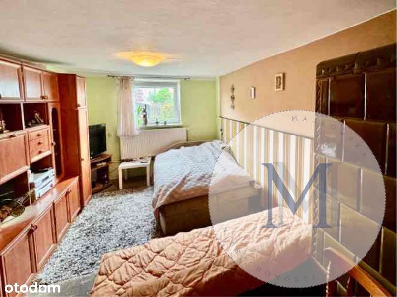 Dom do aranżacji w Wężyskach w spokojnej okolicy-7