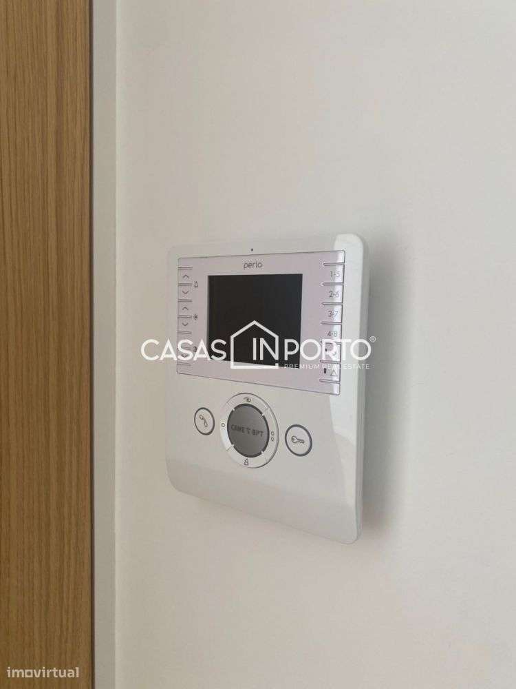 T2 de Luxo com Vista Panorâmica onde o Rio abraça o Mar-9