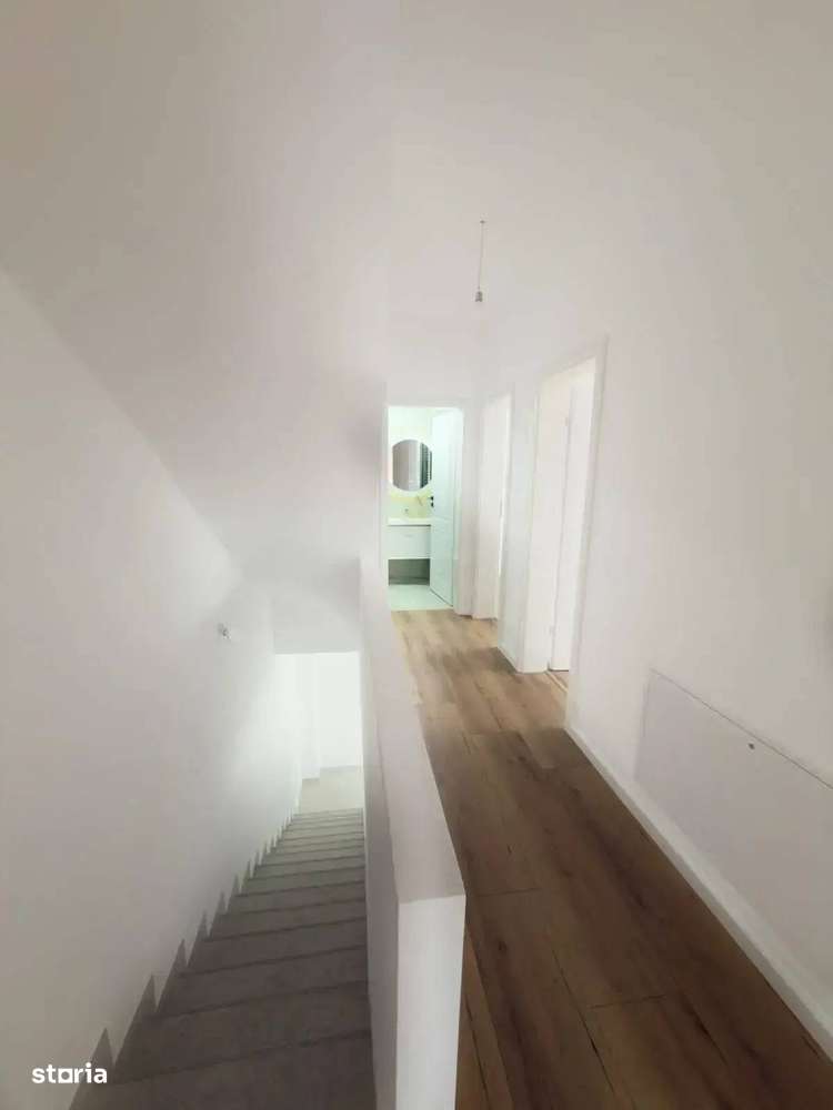 Casa Vila noua 3 dormitoare + birou / 4 bai / 16 min metrou 1 Dec 1918-11