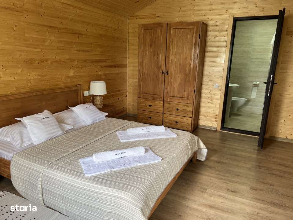 Pensiune Mont Blanc Eselnita Clisura Dunarii Comision 0-10