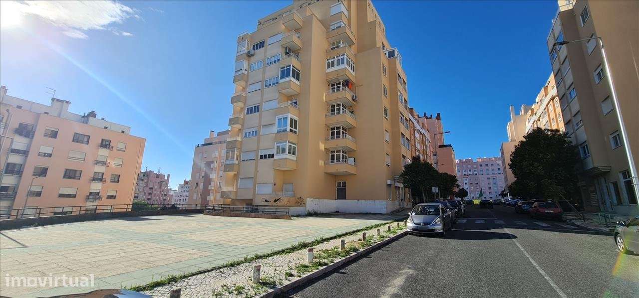 Apartamento T2 Rio de Mouro - Grande imagem: 5/8