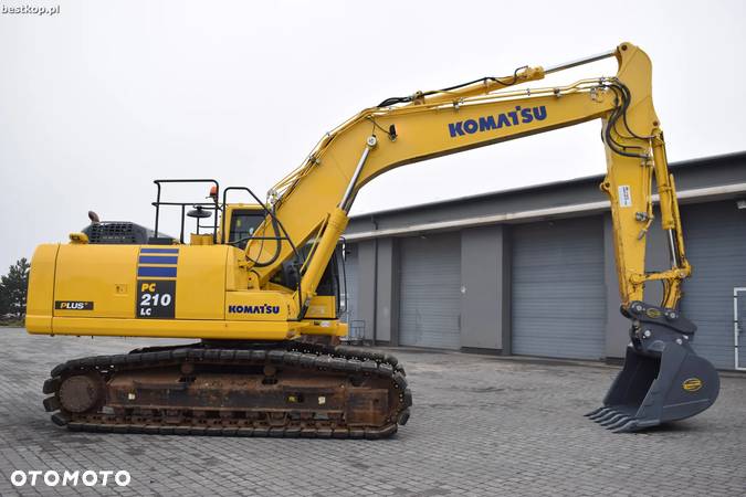 Komatsu PC210LC-10 - 8