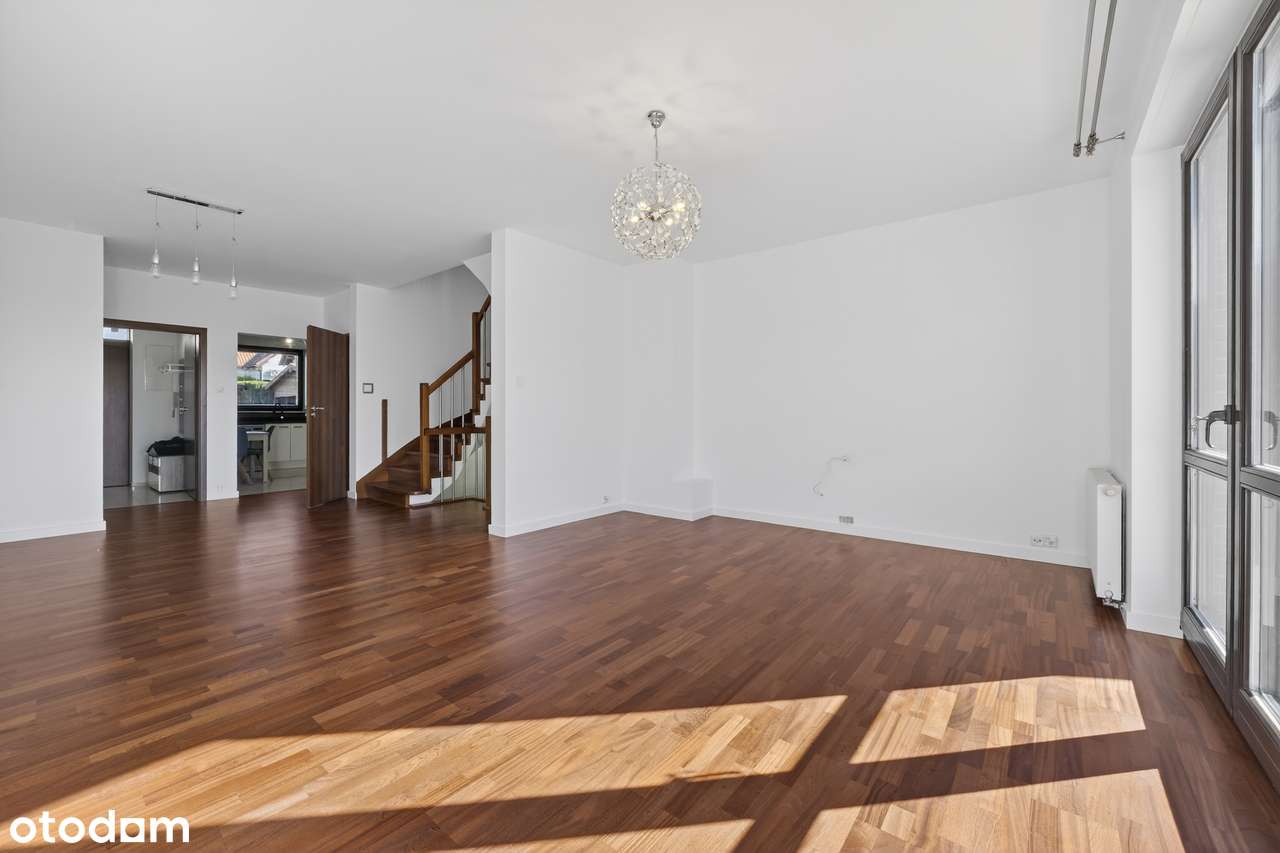 Przytulny, jasny i kompaktowy szeregowiec na Osowie-5