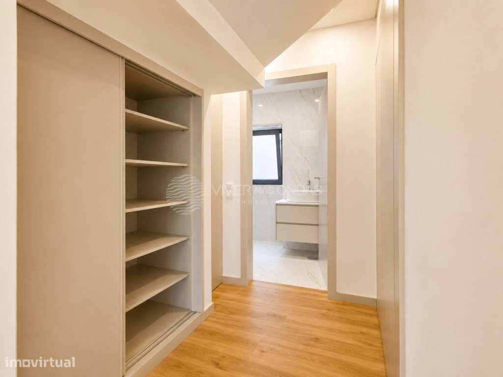Andar de moradia T3 com áreas Amplas | Terraço | Espinho | Junto ao...-27