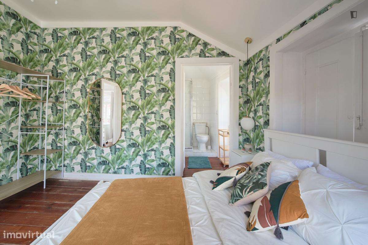 Quarto - localizado em Ajuda Lisbon - Grande imagem: 4/30