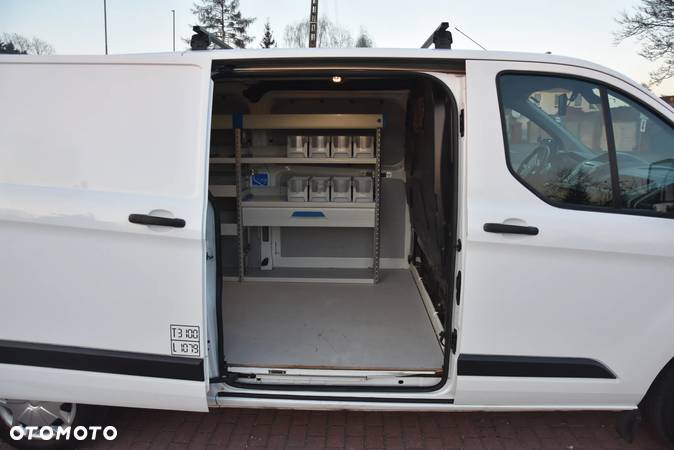 Ford TRANSIT CUSTOM - 27