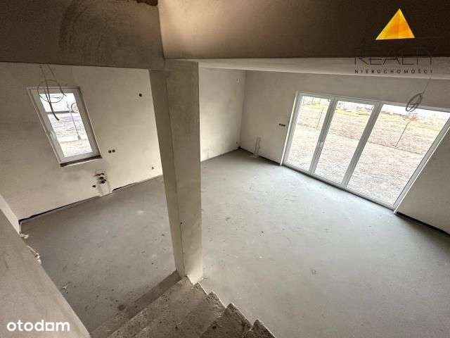 Dom z 4 sypialniami i garażem-Bez Prowizji-9